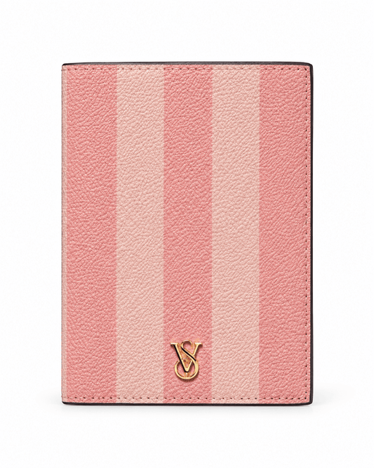 Portapasaporte Victoria’s Secret Rosado con Rayas y Detalles Dorados 🩷 | Baby Helena Shop